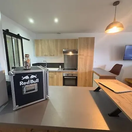 Le 71 - Cozy - 20min Apartment Meaux